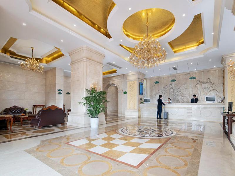 Vienna Hotel Shenzhen Pingshan Shenshan Road Екстер'єр фото